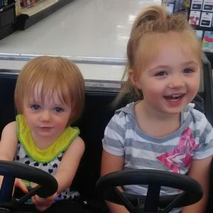 Meet your Posher, Molly